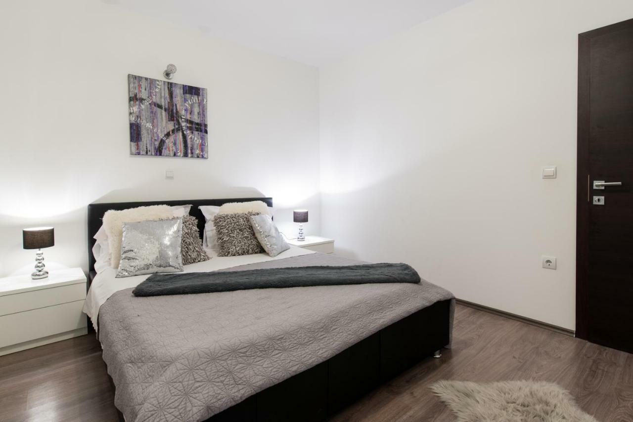 Apartments Nana Podstrana Eksteriør bilde